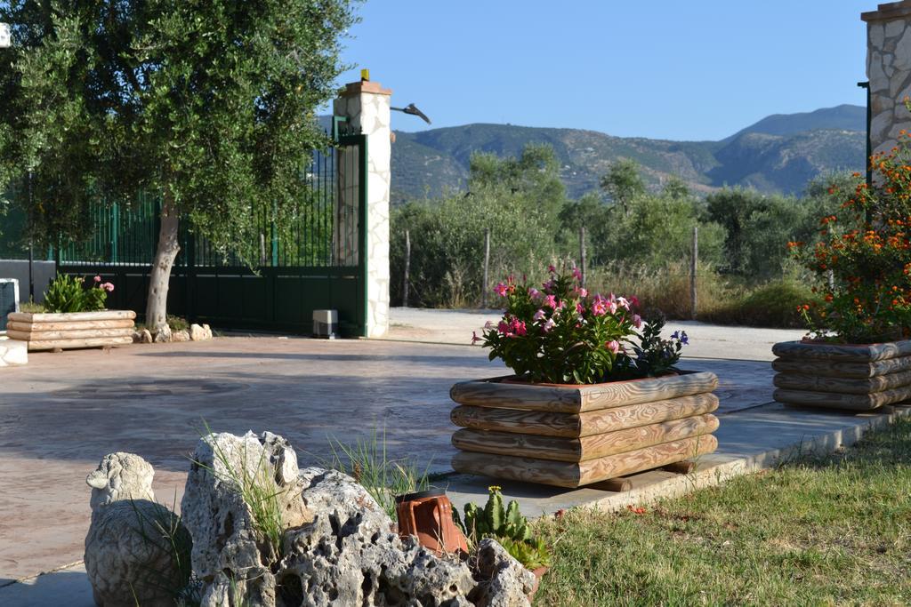 Agriturismo Antichi Ulivi มัตตีนาตา ภายนอก รูปภาพ
