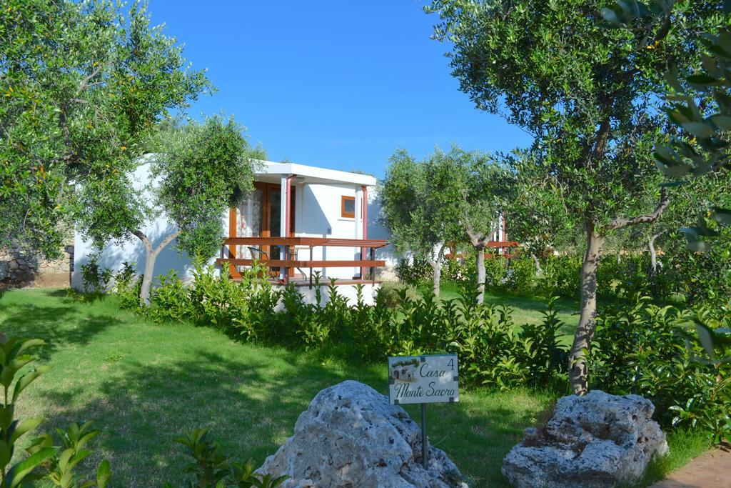 Agriturismo Antichi Ulivi มัตตีนาตา ภายนอก รูปภาพ